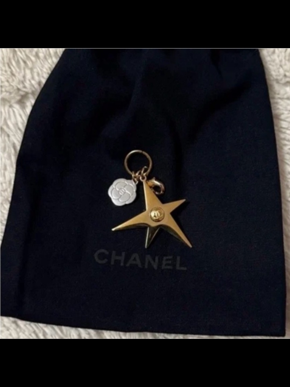 CHANEL Gold Star with White Camellia Keyring